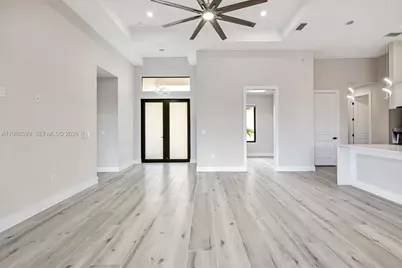 1020 NW 33rd Pl, Cape Coral, FL 33993 - Photo 5