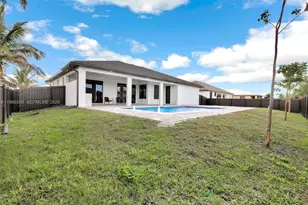 1020 NW 33rd Pl, Cape Coral, FL 33993 - Photo 35