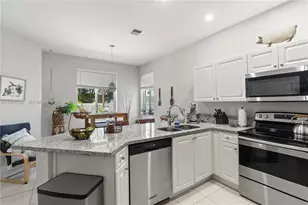 5343 SW 40th Ave, Dania Beach, FL 33314 - Photo 15