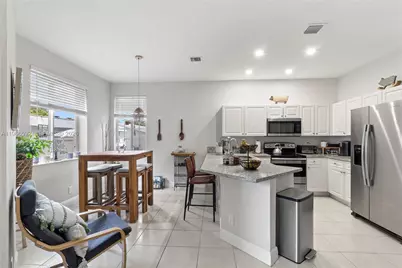 5343 SW 40th Ave, Dania Beach, FL 33314 - Photo 9