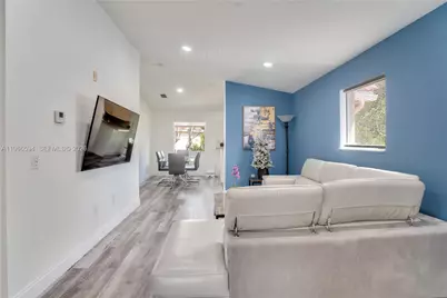 3790 N Jog Rd #206, West Palm Beach, FL 33411 - Photo 7