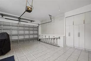 8305 NW 157th Terrace, Miami Lakes, FL 33016 - Photo 13