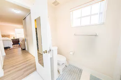 341 NW 153rd Ln, Pembroke Pines, FL 33028 - Photo 23