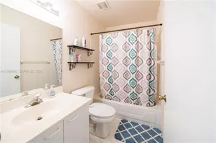 341 NW 153rd Ln, Pembroke Pines, FL 33028 - Photo 27