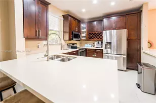 341 NW 153rd Ln, Pembroke Pines, FL 33028 - Photo 13