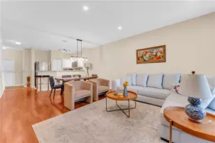 8844 S Isles Cir, Tamarac, FL 33321 - Photo 3