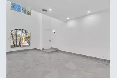 3830 SW 48th Ct, Hollywood, FL 33312 - Photo 9