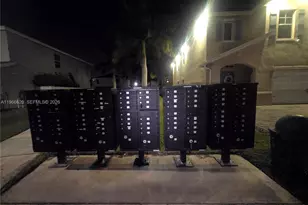 613 NE 5th Way, Florida City, FL 33034 - Photo 11