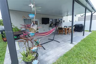 613 NE 5th Way, Florida City, FL 33034 - Photo 25