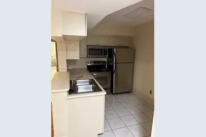 15539 N Miami Lakeway N #201-22, Miami Lakes, FL 33014 - Photo 5