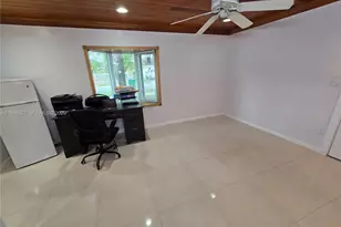 19261 SW 118th Ct, Miami, FL 33177 - Photo 25