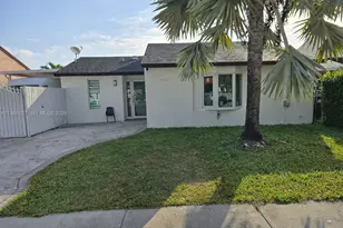 19261 SW 118th Ct, Miami, FL 33177 - Photo 1