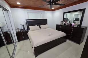 19261 SW 118th Ct, Miami, FL 33177 - Photo 17