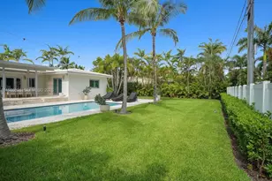 1050 Jefferson St, Hollywood, FL 33019 - Photo 47