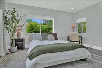 1050 Jefferson St, Hollywood, FL 33019 - Photo 29