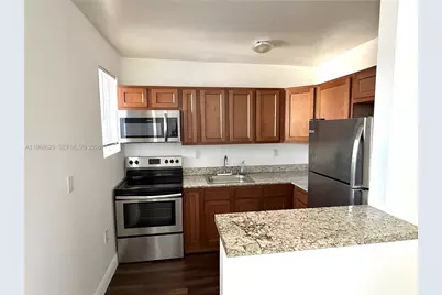 540 NW 7 #4, Miami, FL 33136 - Photo 7