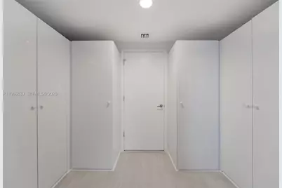 1010 Brickell Ave #3608, Miami, FL 33131 - Photo 13