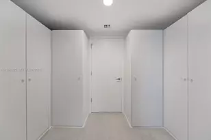 1010 Brickell Ave, Miami, FL 33131 - Photo 13