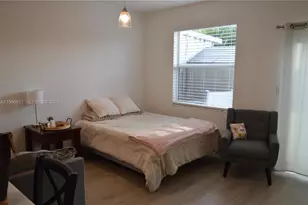 1522 SE 26th Ter, Homestead, FL 33035 - Photo 11