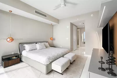 300 Biscayne Blvd Way #4005, Miami, FL 33131 - Photo 17