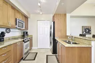 1755 E Hallandale Beach Blvd, Hallandale Beach, FL 33009 - Photo 3