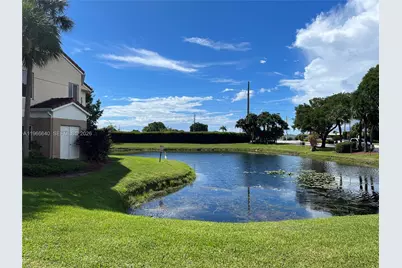 815 W Boynton Beach Blvd #4-105, Boynton Beach, FL 33426 - Photo 15