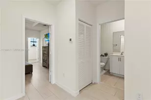 3226 W 108th St, Hialeah, FL 33018 - Photo 29