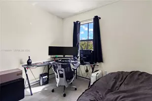 3226 W 108th St, Hialeah, FL 33018 - Photo 37