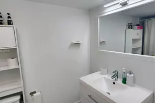 555 NE 15th St, Miami, FL 33132 - Photo 5