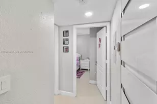 10951 W Okeechobee Rd, Hialeah Gardens, FL 33018 - Photo 23