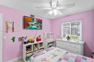 10951 W Okeechobee Rd, Hialeah Gardens, FL 33018 - Photo 25