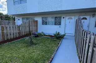 1481 NE 150th St, Miami, FL 33161 - Photo 3