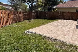 2515 NW 80th Ave, Margate, FL 33063 - Photo 17