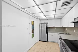 1800 Sans Souci Blvd, North Miami, FL 33181 - Photo 7
