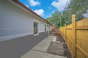 841 NW 15th Terrace, Fort Lauderdale, FL 33311 - Photo 29