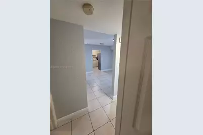 8425 NW 8th St #304, Miami, FL 33126 - Photo 11