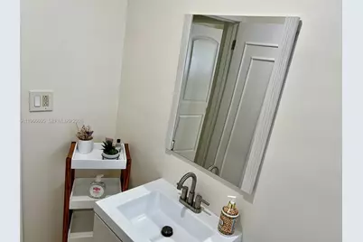 1623 Johnson St #1623, Hollywood, FL 33020 - Photo 11