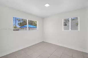 1548 NE 131st Ln, North Miami, FL 33161 - Photo 3