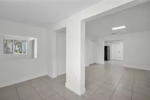 1548 NE 131st Ln, North Miami, FL 33161 - Photo 11