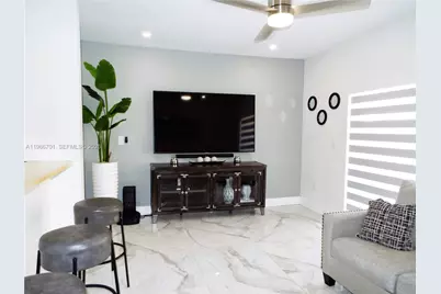 21470 SW 85th Path, Cutler Bay, FL 33189 - Photo 17