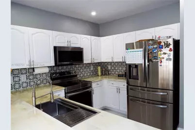 21470 SW 85th Path, Cutler Bay, FL 33189 - Photo 13