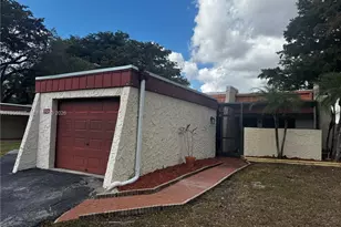 9905 NW 66th St, Tamarac, FL 33321 - Photo 1