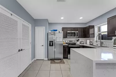 465 NE 5th Pl #465, Florida City, FL 33034 - Photo 9