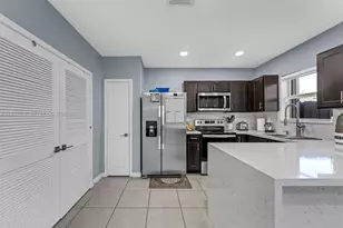 465 NE 5th Pl, Florida City, FL 33034 - Photo 9