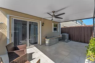 465 NE 5th Pl, Florida City, FL 33034 - Photo 17