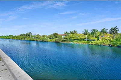 3675 N Country Club Dr #105, Aventura, FL 33180 - Photo 25