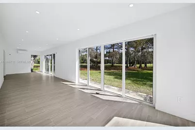 820 E Cypress Ln #V-38, Pompano Beach, FL 33069 - Photo 33