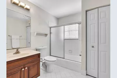 1469 Kite Ct, Weston, FL 33327 - Photo 47