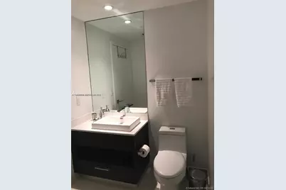 55 SW 9th St #2307, Miami, FL 33130 - Photo 15