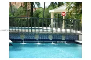 18330 NW 68th Ave, Hialeah, FL 33015 - Photo 5